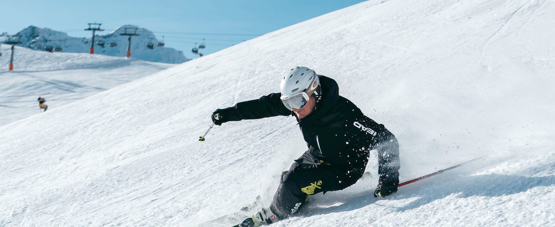 Real-time skiing analysis and audio coaching
