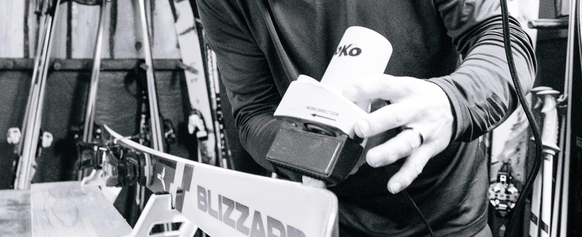 Real-time skiing analysis and audio coaching