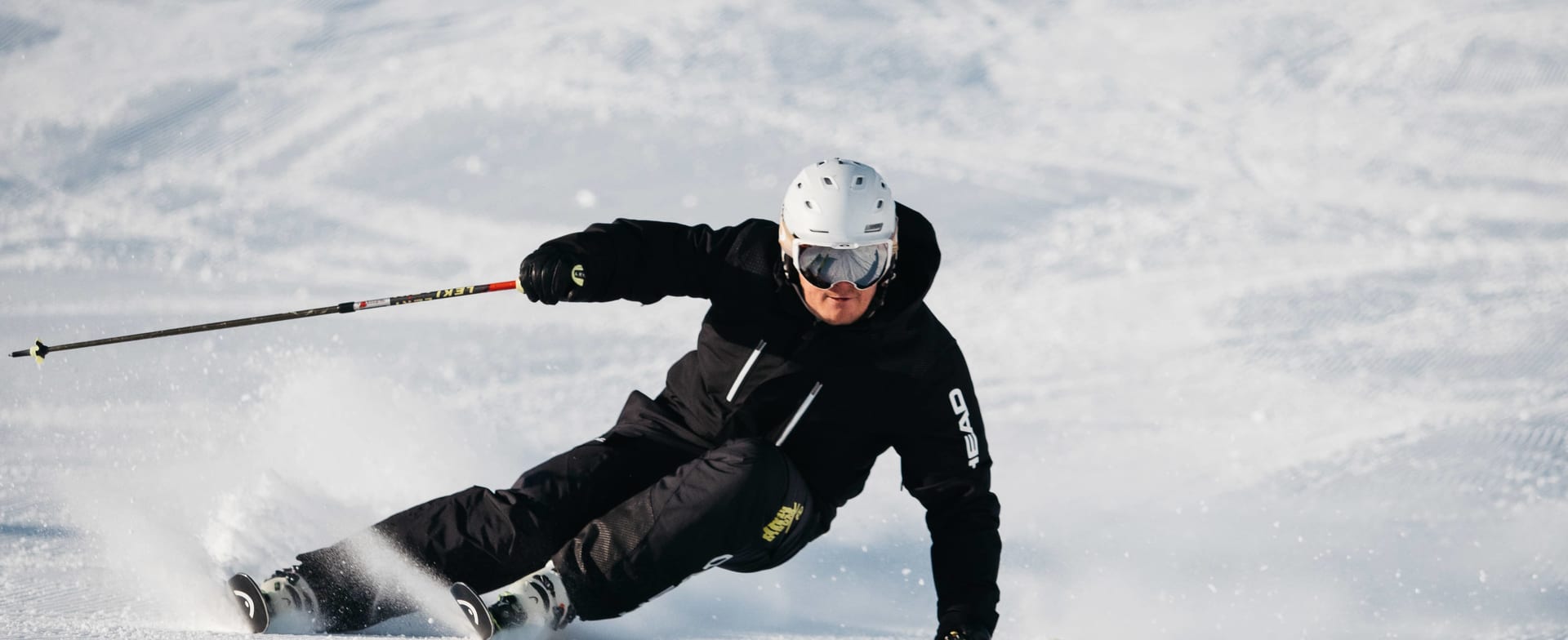 Real-time skiing analysis and audio coaching