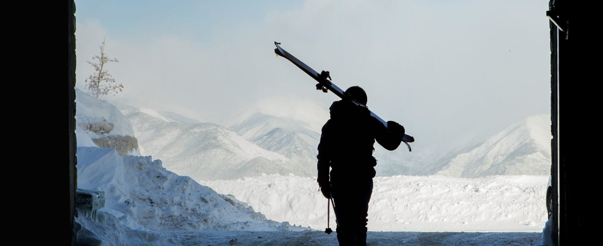 Real-time skiing analysis and audio coaching