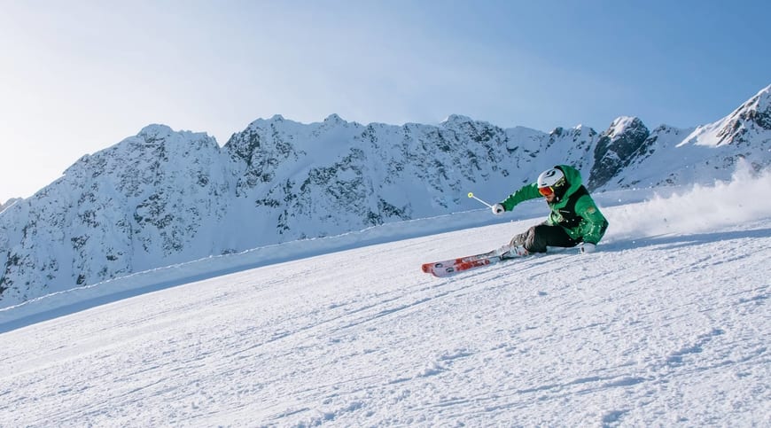 Real-time skiing analysis and audio coaching