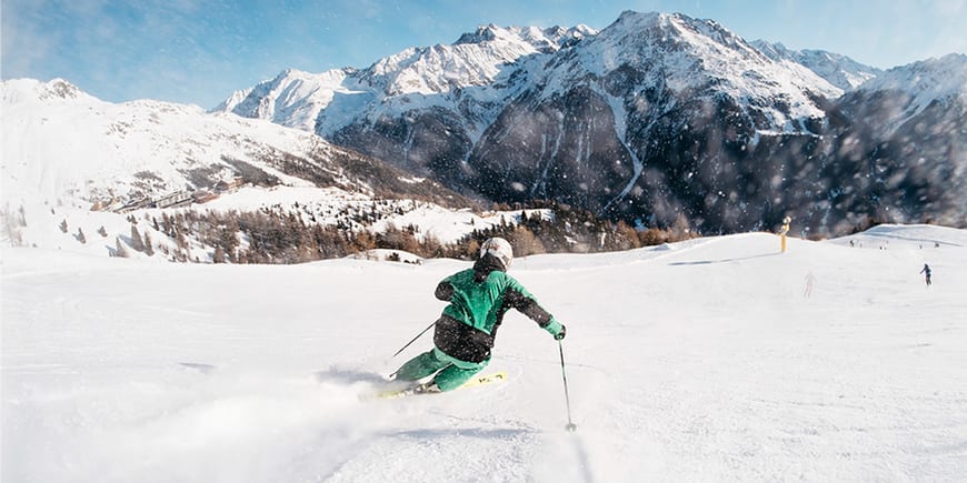 Real-time skiing analysis and audio coaching